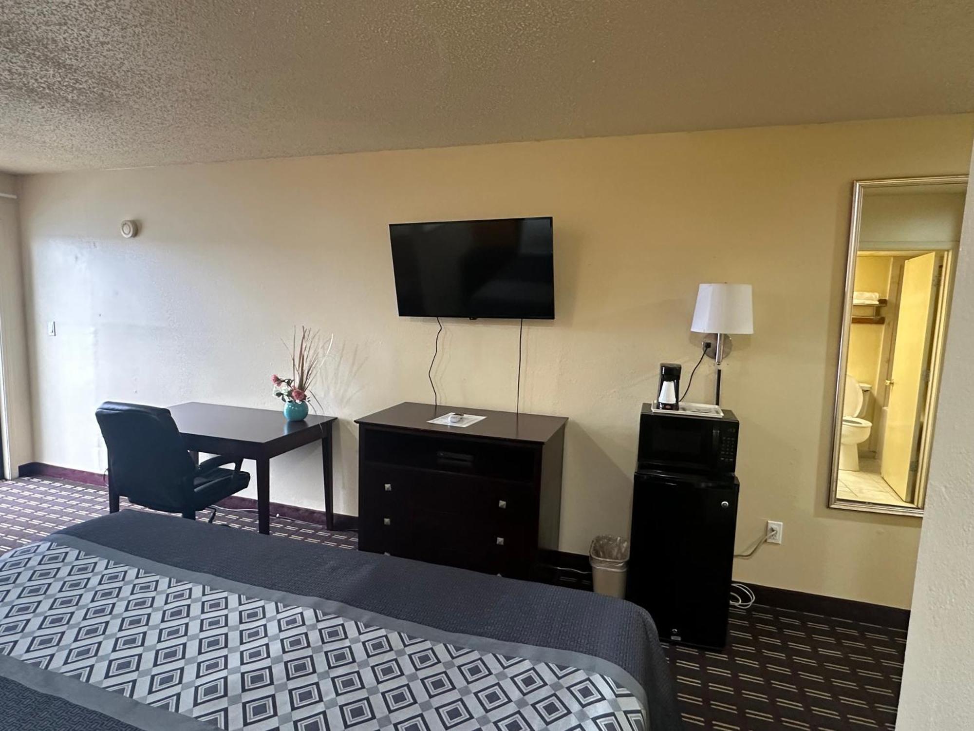 Executive Inn & Suites Prescott Bagian luar foto