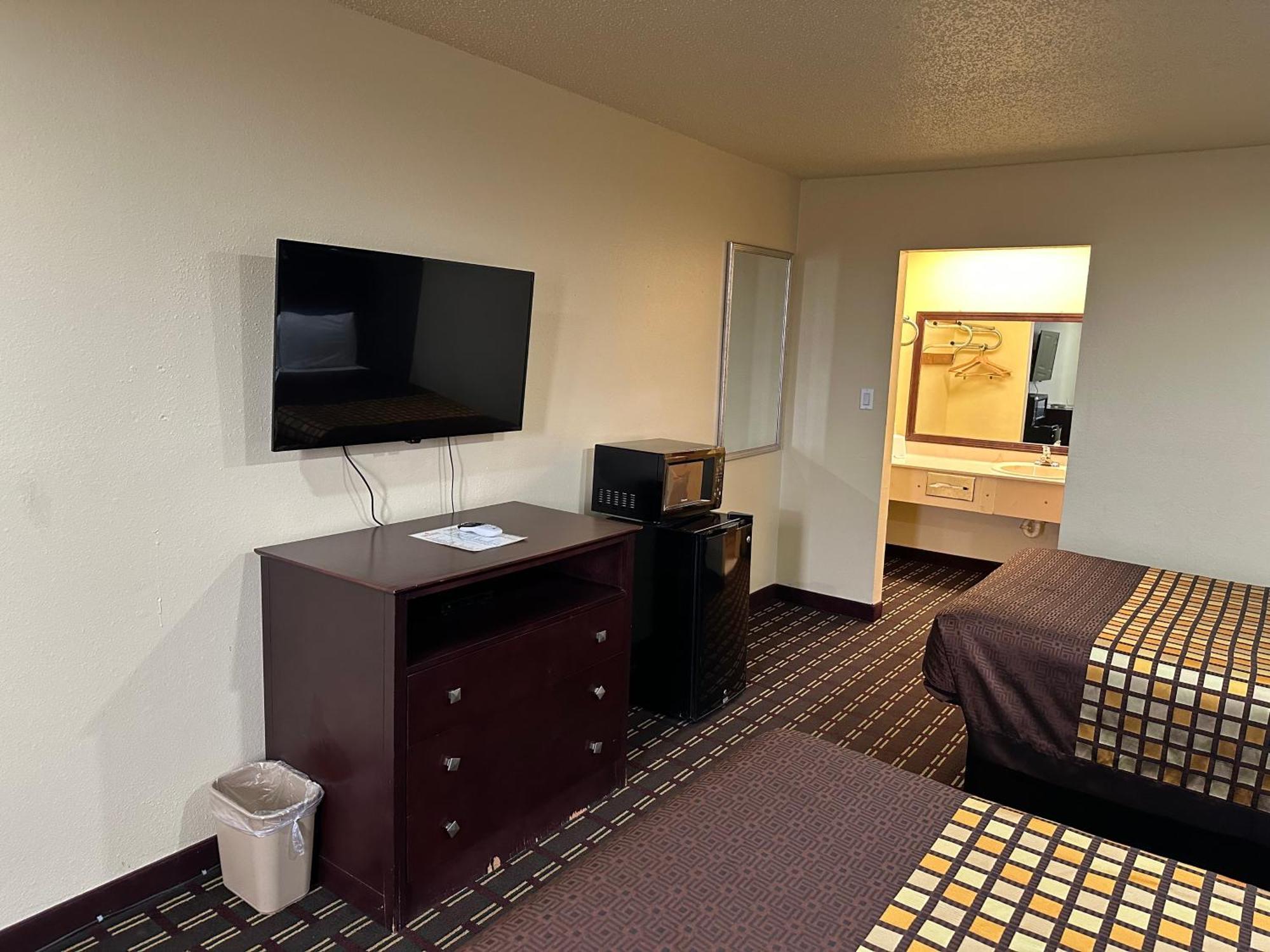 Executive Inn & Suites Prescott Bagian luar foto