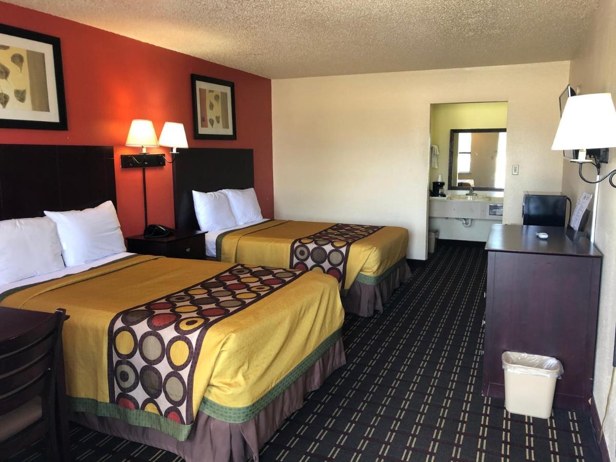 Executive Inn & Suites Prescott Bagian luar foto